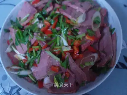 Spiced beef salad