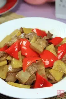 stir-fried pork slices with potatoes