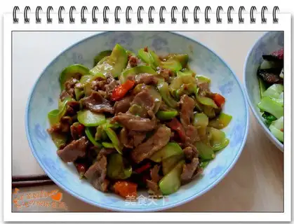 Fried pork with Yunnan melon