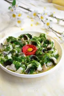 Pepper and sesame fish slices