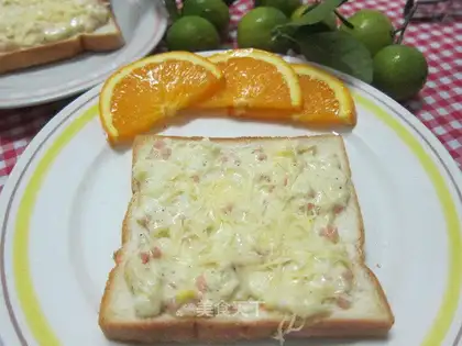 Chicken and cheese sandwich