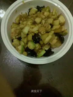 stir-fried cucumber with shrimp skin