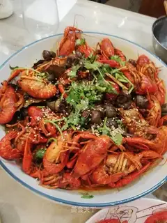 Spicy screws, lobster