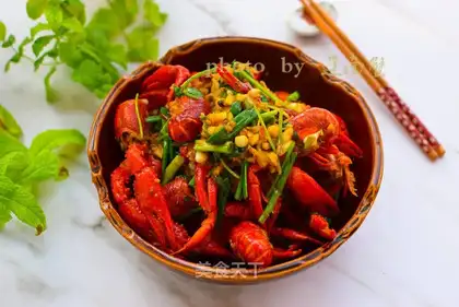 Garlic lobster