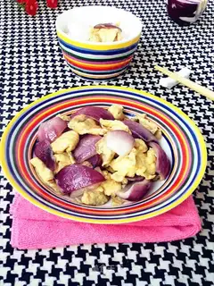Eggs and onions