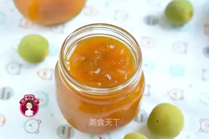 Cyan plum sauce
