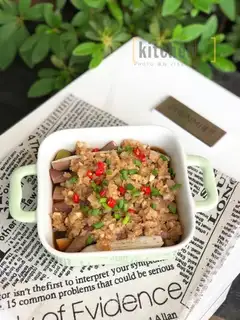 Meat and eggplant