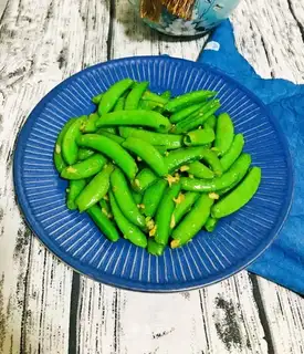 Garlic sweet beans