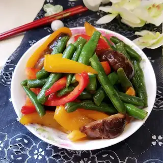 Frozen peppers with beans