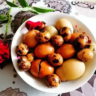Tea eggs