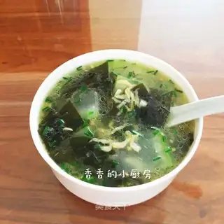 Pork shrimp pelt soup