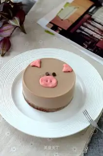 Little pig moose cake