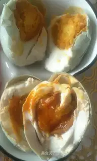 A duck egg