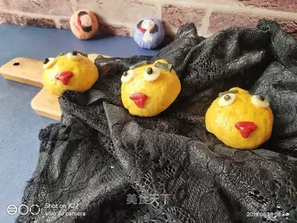 Toon's angry little bird bun
