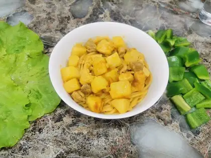 Curry chicken pasta