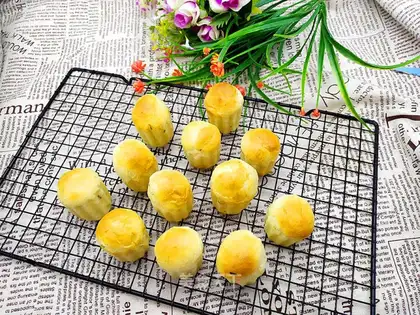 Onion potato bread