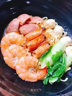 Shrimp noodles
