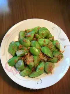 Shrimp-covered silk