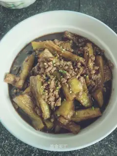 Meat and eggplant