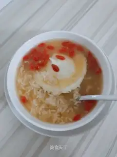 Slurpy egg soup