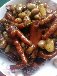 I'll have a chicken claw and a peanut