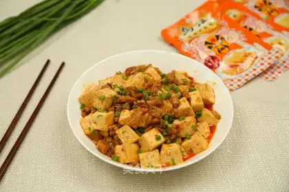 Spicy radish tofu