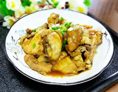 A chicken with a pan