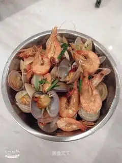 Spicy seafood