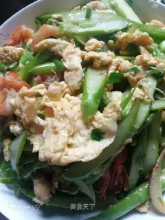 Egg shrimp spree