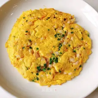 Shrimp carrots and eggs