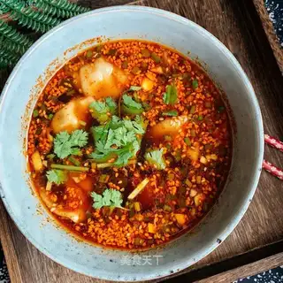 Sour soup dumplings