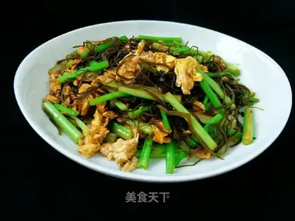 Egg and celery seaweed