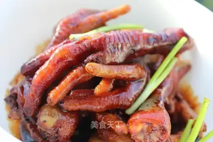 Chicken claws