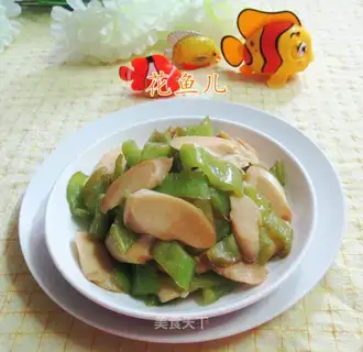 Green pepper whipping