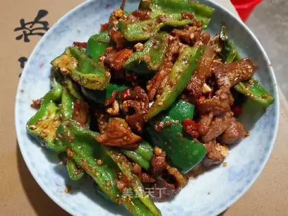 Pyramid salted eggs