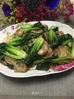 Shanghai's fried mushrooms