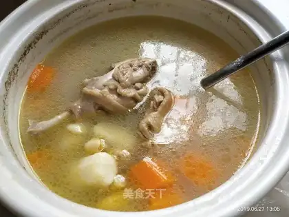 Old duck mountain medicine, carrot rice soup