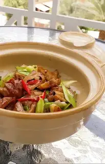 Garlic little fried intestines
