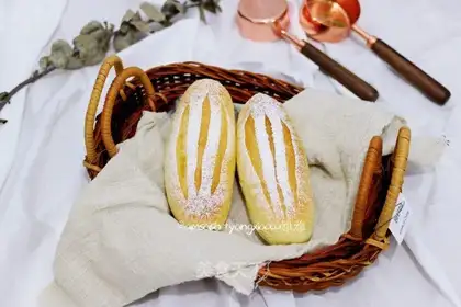 Coconut bread
