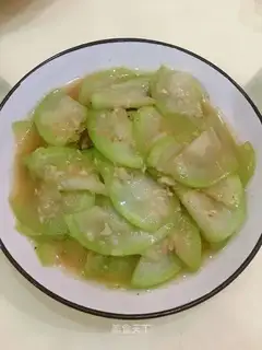 Garlic fried melons