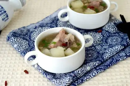 Pork bouquet soup