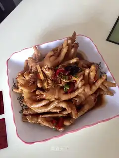 Chicken claws