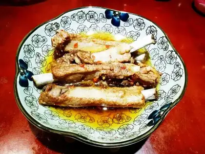Saffron ribs