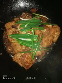 Bone mushroom tofu