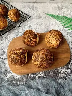 Simulation of mushroom packs