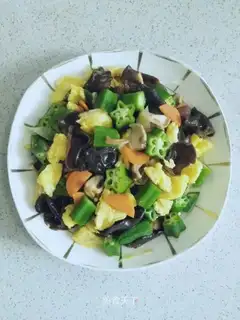 Eggs and vegetables