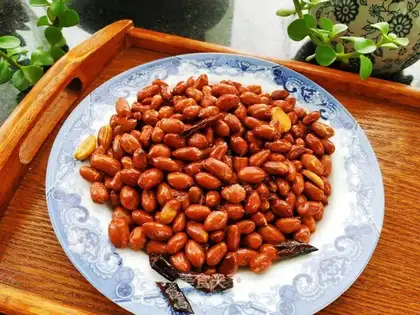 Hot peanuts