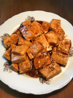 Red tofu