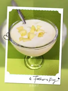 Pineapple yogurt