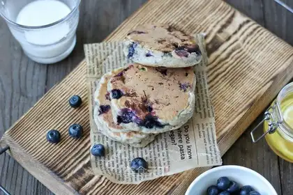 Smelted seed blueberry muffins